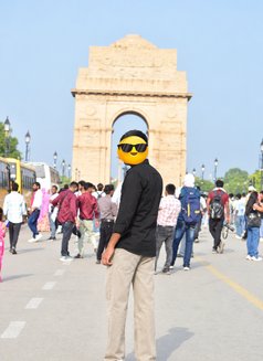 Ritesh - Intérprete masculino de adultos in New Delhi Photo 1 of 1