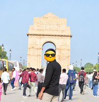 Ritesh - Male adult performer in New Delhi