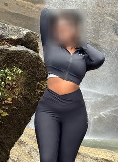 Rithu - escort in Colombo Photo 9 of 9