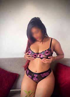 Rithu ( REDHead Queen ) Meetup & CAM - escort in Colombo Photo 17 of 22