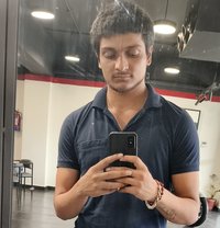 Ritick - Intérprete masculino de adultos in Lucknow