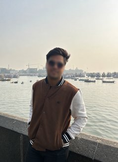 Ritik - Male escort in Mumbai Photo 3 of 4