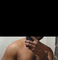 Ritik - Acompañantes masculino in New Delhi