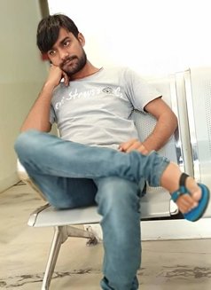 Ritik - Male escort in Noida Photo 2 of 5