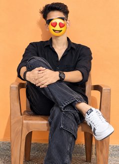 Ritik - Male escort in Noida Photo 4 of 5