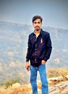 Ritik Top Ind - Male escort in Dubai Photo 4 of 5