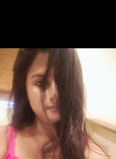 Ritika Cam and Meet - escort in Kolkata Photo 2 of 3