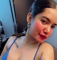 Ritika cum service - escort in Kolkata Photo 4 of 4