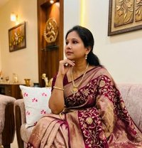 Ritika - escort in Pune Photo 1 of 2