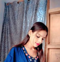 Ritika Escort - puta in Gurgaon Photo 1 of 3