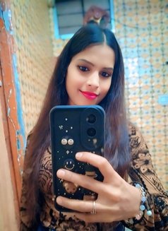 Ritika Escort - escort in Gurgaon Photo 2 of 3