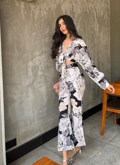 Ritika Gupta - escort in Dubai Photo 2 of 6