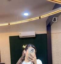 Ritika Hot Girl - puta in Candolim, Goa