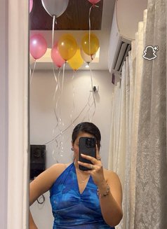 Ritika Hot Girl - puta in Candolim, Goa Photo 2 of 3