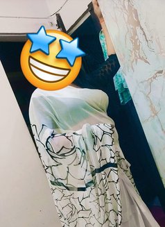 Ritika❤housewife Alone Work - puta in New Delhi Photo 5 of 6