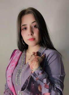 Ritika (Incall 500 & Outcall 700AED) - escort in Dubai Photo 6 of 17