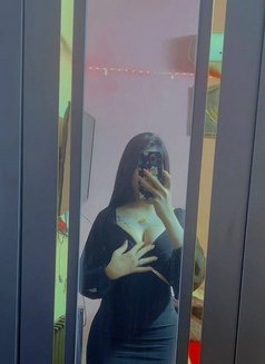 Ritika - escort in Kolkata Photo 4 of 10