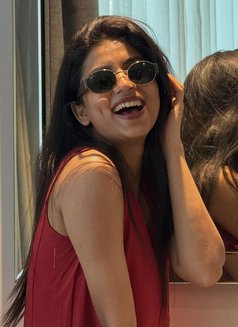 Ritika - escort in Kolkata Photo 3 of 7