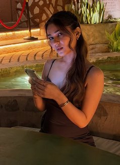 Ritika - escort in Pune Photo 5 of 5