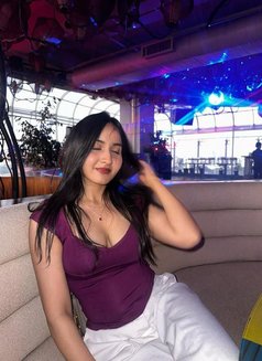 Ritika Jain - escort in Mumbai Photo 4 of 4