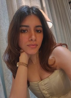Ritika Jain - escort in Vadodara Photo 3 of 6