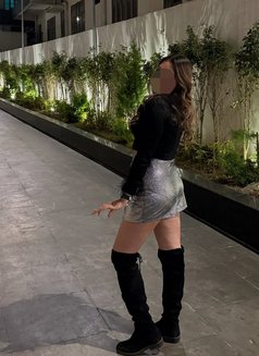 Somiya LIVE Show & meet 24/7 - escort in Bangalore Photo 1 of 2