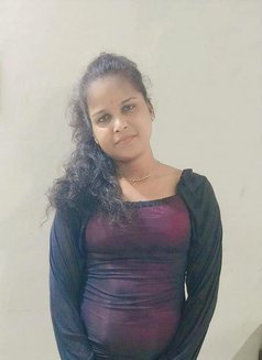 🟢 Ritika Patel Hand to Hand Cash Paymen - puta in Ahmedabad Photo 1 of 1