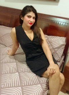 Ritika Sharma - escort in Navi Mumbai Photo 2 of 2