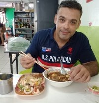Rits34 - Acompañante masculino in New Delhi