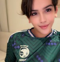 Ritta - Acompañantes transexual in Riyadh Photo 6 of 9