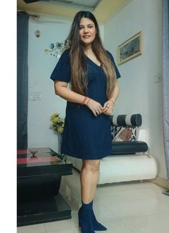 Ritu Best Vip Girls Available Home And - puta in Vijayawada Photo 1 of 2