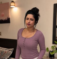 Ritu Call Girl Gurgaon Independently - puta in Gurgaon Photo 13 of 28