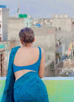 Ritu Cash Payment Genuine Service - puta in Bangalore Photo 1 of 1