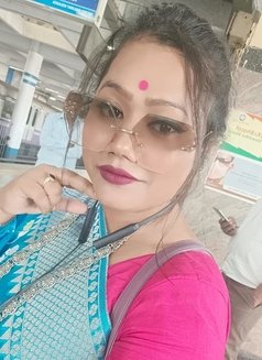 Ritu - escort in Kolkata Photo 7 of 8