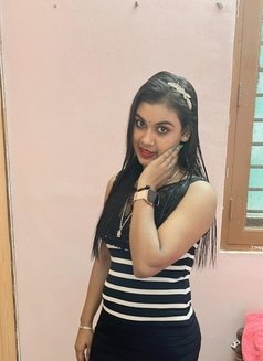 Ritu - escort in Mumbai Photo 1 of 2