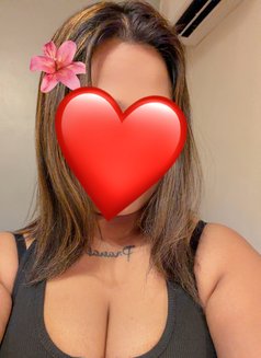 Ritu - escort in Bangalore Photo 2 of 9
