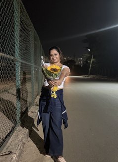 Ritu - escort in Bangalore Photo 8 of 9