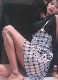 Reshu jaan - Transsexual escort agency in Mumbai Photo 1 of 8