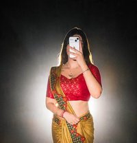 Ritu Lonely Housewife - puta in Rajkot
