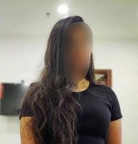 Ritu (Real Meet & Cam Show) 🤍 21 - puta in Bangalore Photo 1 of 3