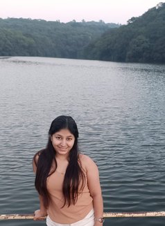 Ritu Realmeet and Cam Show Avl - escort in Mumbai Photo 3 of 5
