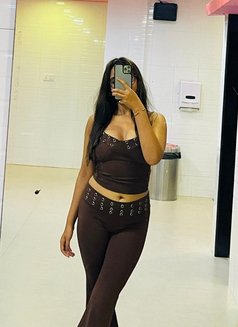 Ritu for hand cash service - escort in Kathmandu Photo 1 of 2