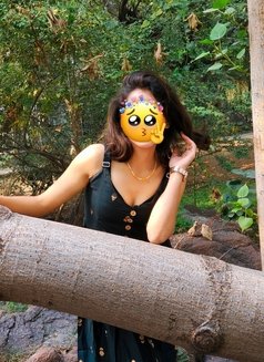 Ritwika cam and real meet - escort in New Delhi Photo 9 of 12