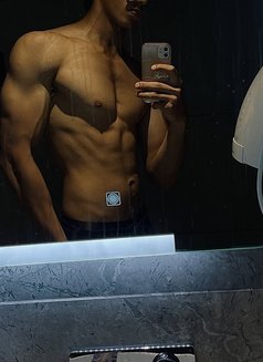 Ritwil Male Escort, Females and Couples - Male escort in Kolkata Photo 4 of 7