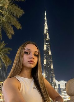 Ritza - escort in Dubai Photo 3 of 6