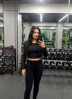 Riva - Transsexual escort in Noida Photo 3 of 3