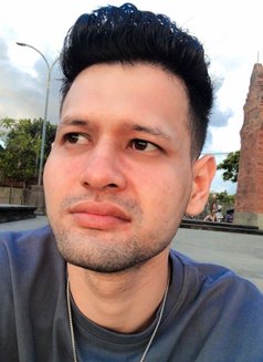 Rivaldo Edwar - Male companion in Bali Photo 1 of 8