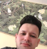 Rivaldo Edwar - Male companion in Bali