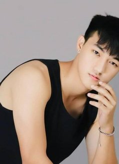 River - masseur in Riyadh Photo 5 of 10