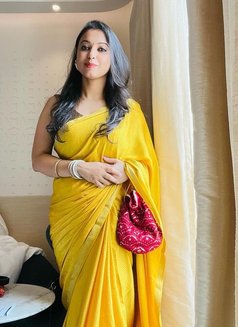 ꧁♧🦋 Riya a Sexy and Beautiful ༻♧☆꧂ - puta in Surat Photo 2 of 4